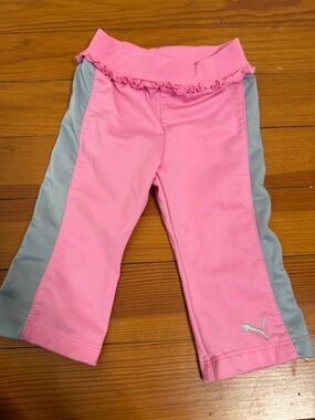 Puma Pink and Gray Girls' Ruffled Waist Active Crop Leggings